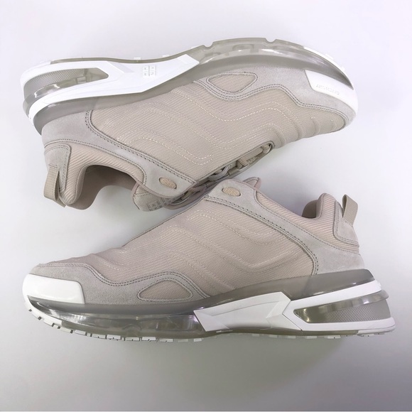 $895 Mens Givenchy "Giv 1 Lite" Runner Sneakers Cream/White Shoes - Picture 2 of 9